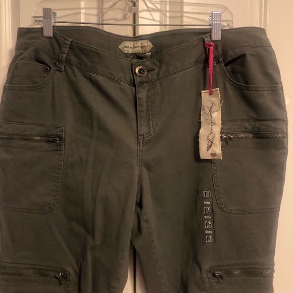 Classic Boom Boom Jeans - Picture 2 of 12